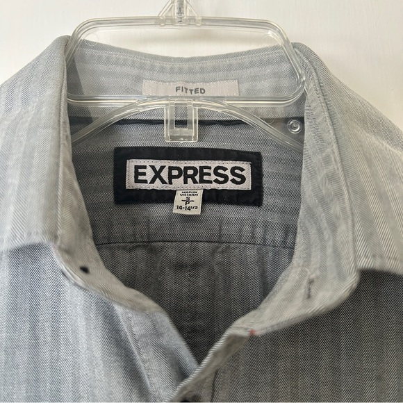 Express Men's Casual Button Down Shirt Gray Roll Tab Sleeve size Small 14 14.5 - Picture 3 of 16